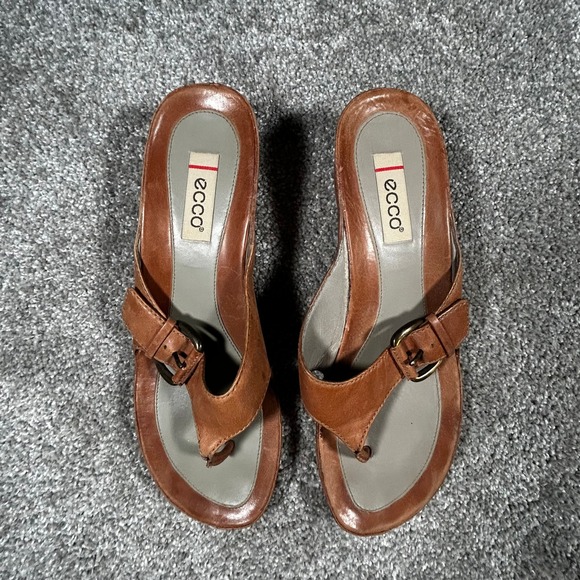 Ecco Shoes - Ecco Womens Brown Leather Wedge Sandals Buckle Thong Slides Size 8 EU 39